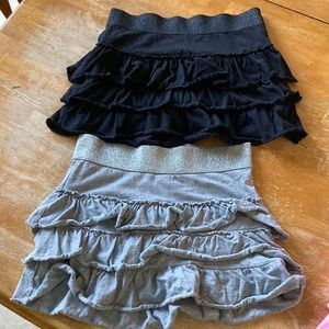 Super cute size 10 Justice skirt with attached shorts! Nwot